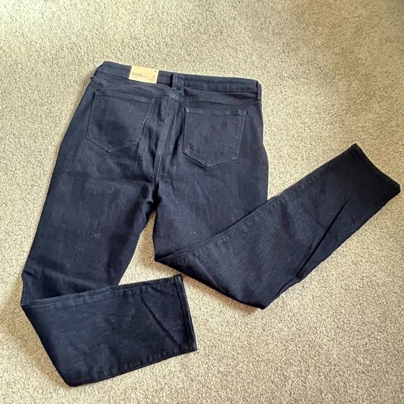 Not Your Daughter's Jeans Alina Legging Stretchy 10.5" Rise NWT US10   - 1E973 - Picture 4 of 9